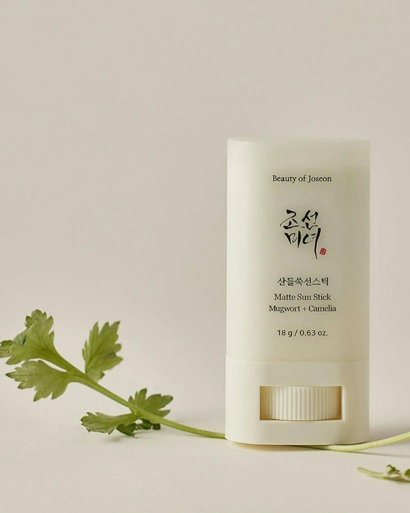 Beauty Of Joseon Matte Sun Stick : Mugwort+Camelia (SPF 50+ PA++++) 18g