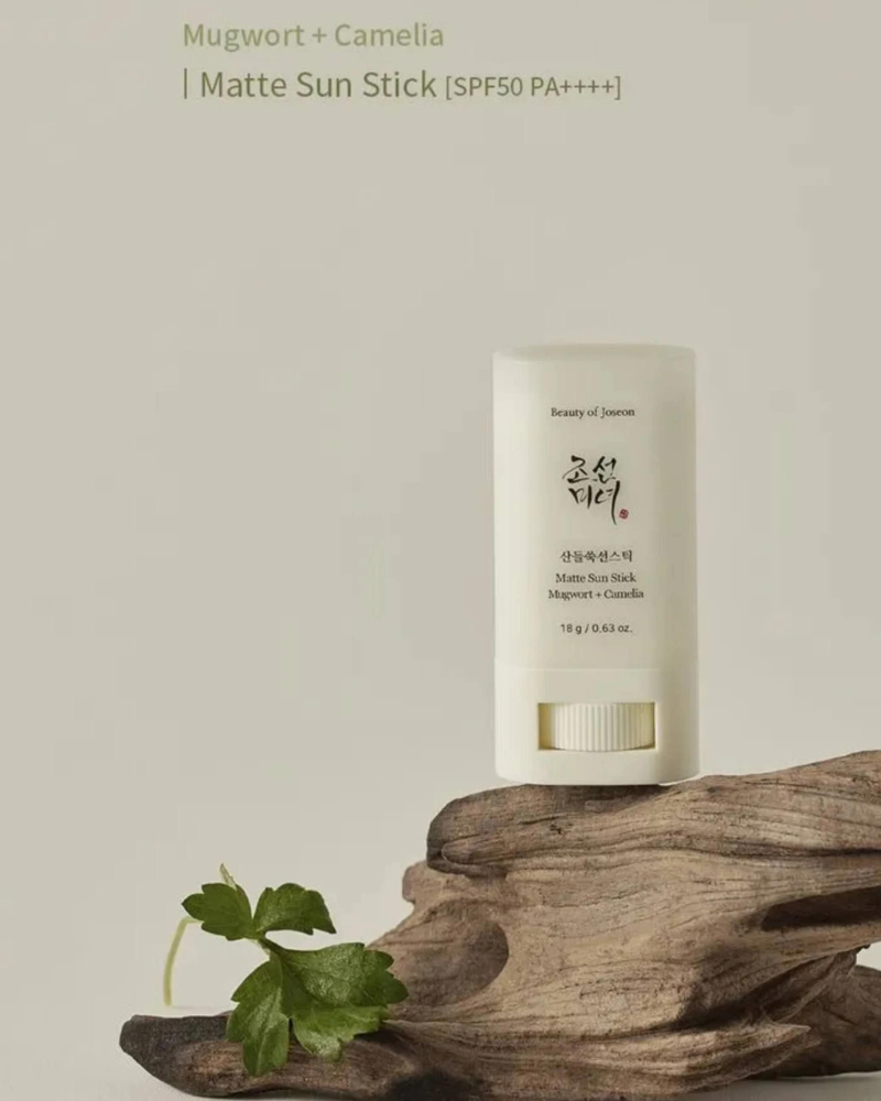 Beauty Of Joseon Matte Sun Stick : Mugwort+Camelia (SPF 50+ PA++++) 18g